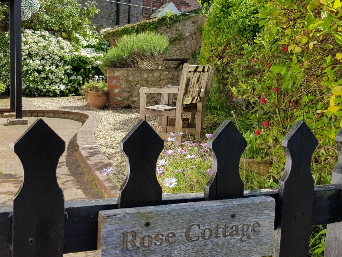 צ'ארד Rose Cottage מראה חיצוני תמונה