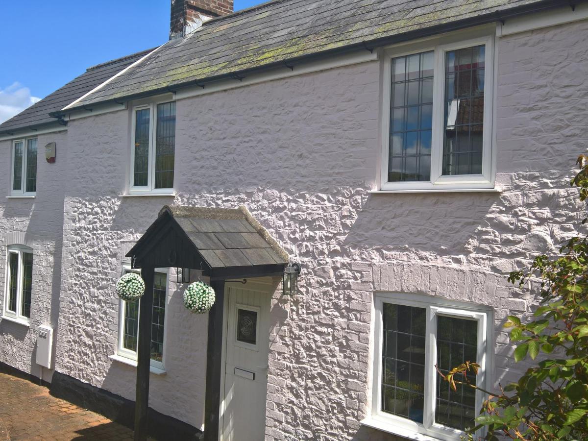 צ'ארד Rose Cottage מראה חיצוני תמונה